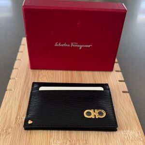 Salvatore Ferragamo NWOT Black Leather Card Case Wallet with box.